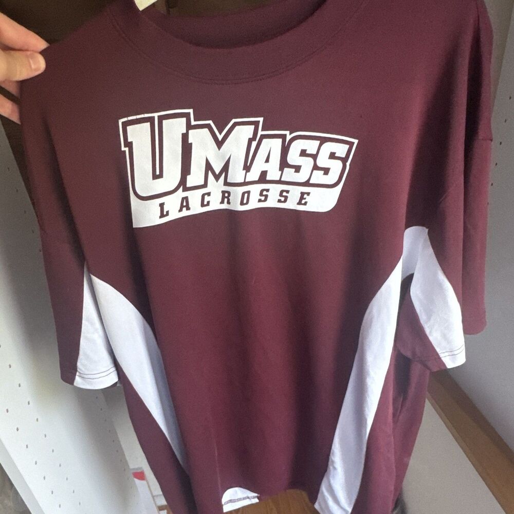 Harrow UMass Lacrosse Men’s XL Maroon/White Breathable Crew Neck T-Shirt